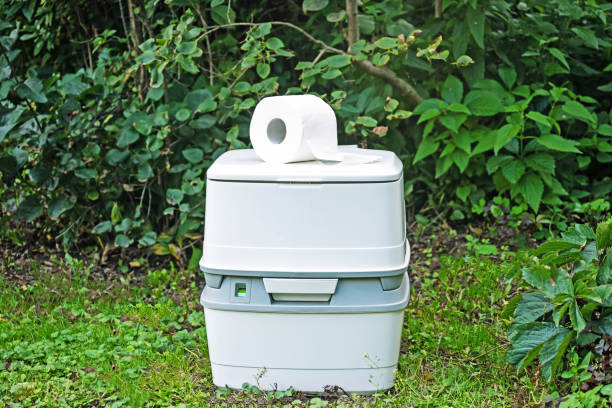 Best Affordable portable toilet rental  in Monroeville, IN